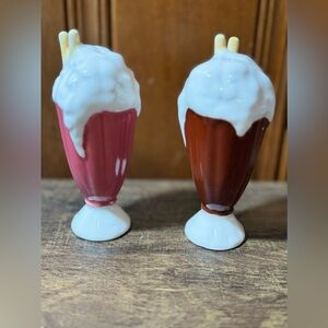 BeBop Drive In Milk Shake Ice Cream Sodas Salt And Pepper Shakers